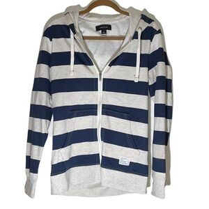 🌻 Adam Levine long sleeve hoodie. Size Small Like new.